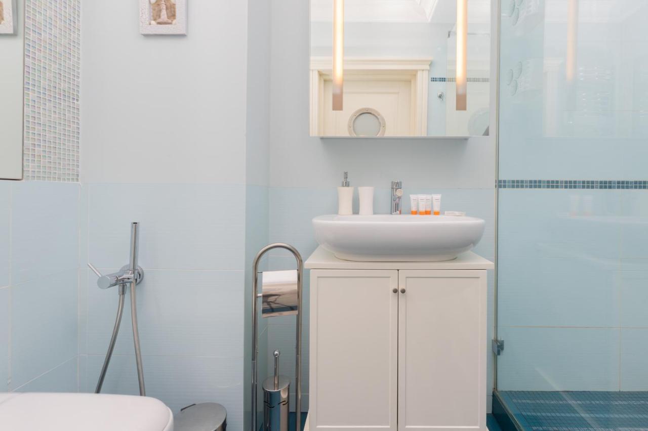 Sailor By Renters Prestige *