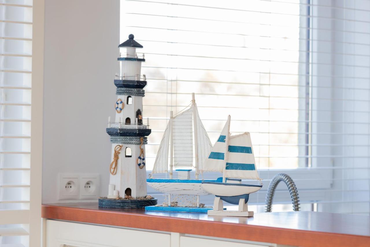 Sailor By Renters Prestige Apartment